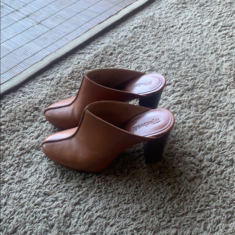 Made well clogs